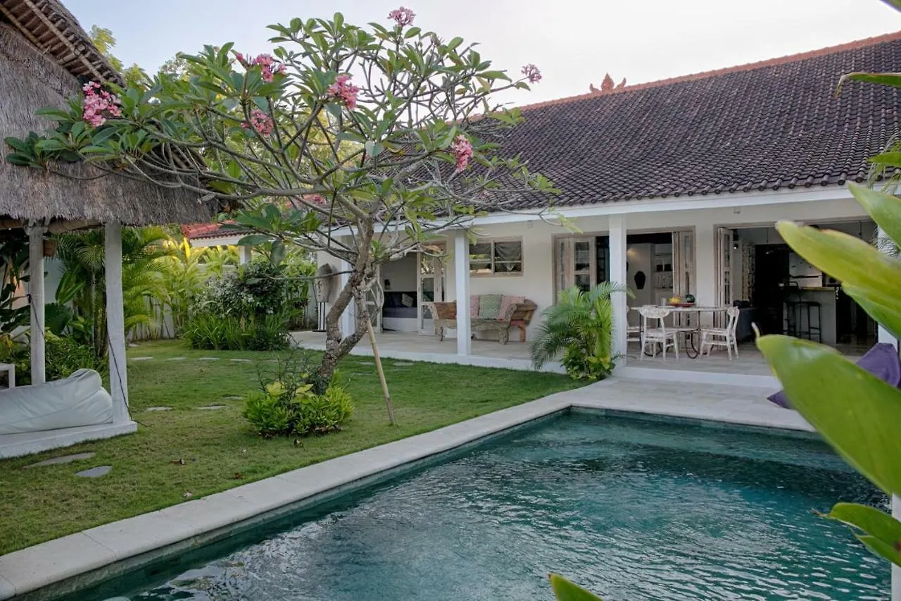 Villa Tom & Lucie Bingin Beach Uluwatu